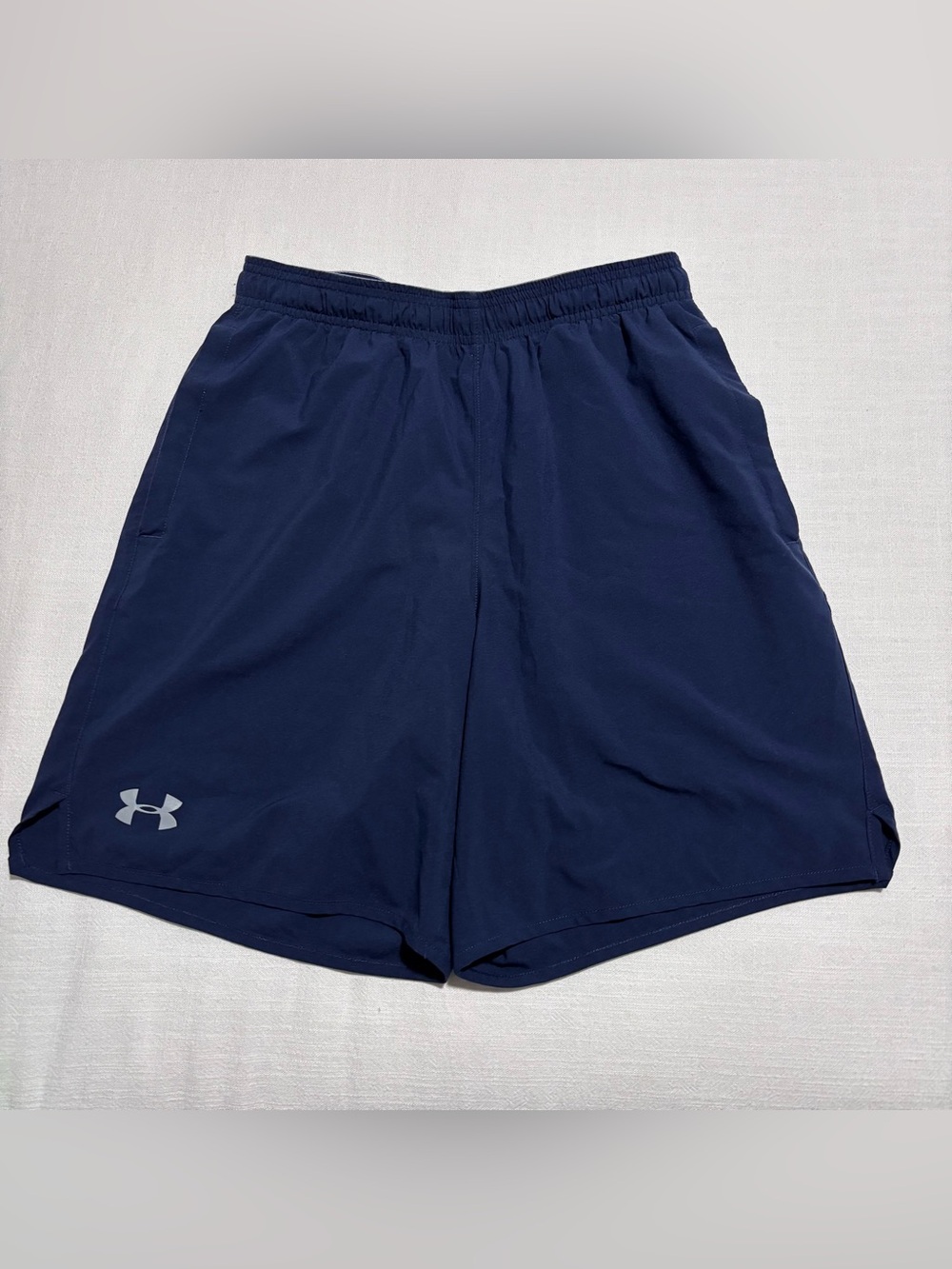 Men’s Under Armour Training Shorts | Navy Blue | Size Small | Loose Fit